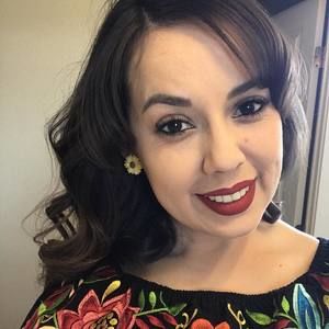 Meet your Posher, Vanessa